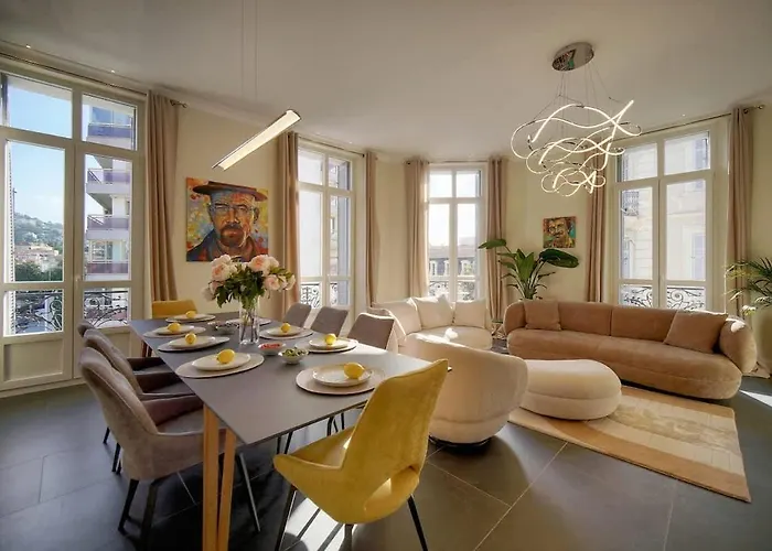 Apartamento Beletage - 5bdr - 4 Bath - Center - Garage And Ac