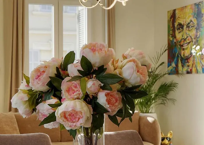 Beletage - 5bdr - 4 Bath - Center - Garage And Ac Cannes