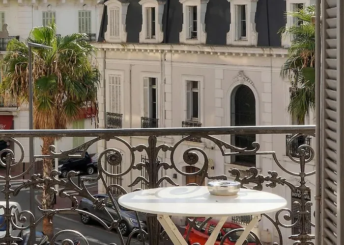 Apartamento Beletage - 5bdr - 4 Bath - Center - Garage And Ac *