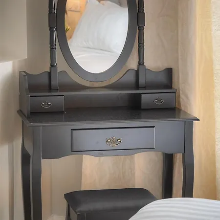 Beletage - 5bdr - 4 Bath - Center - Garage And Ac *