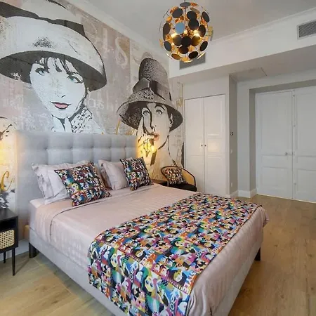 Apartman Beletage - 5bdr - 4 Bath - Center - Garage And Ac *