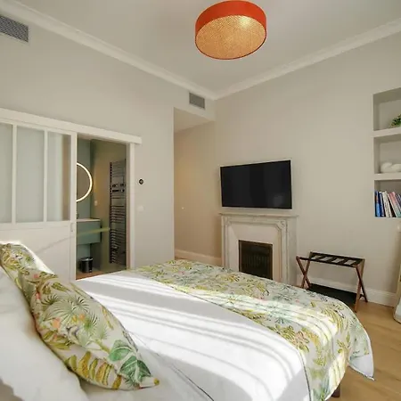 Beletage - 5bdr - 4 Bath - Center - Garage And Ac * Cannes