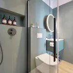 Beletage - 5bdr - 4 Bath - Center - Garage And Ac *